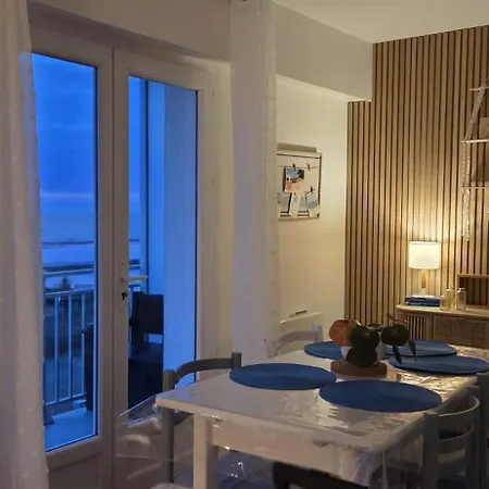 Apartment Les Flots Bleus Face A L Ocean