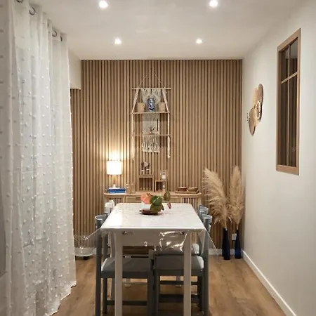 Les Flots Bleus Face A L Ocean * نوتر دام دي مونتس